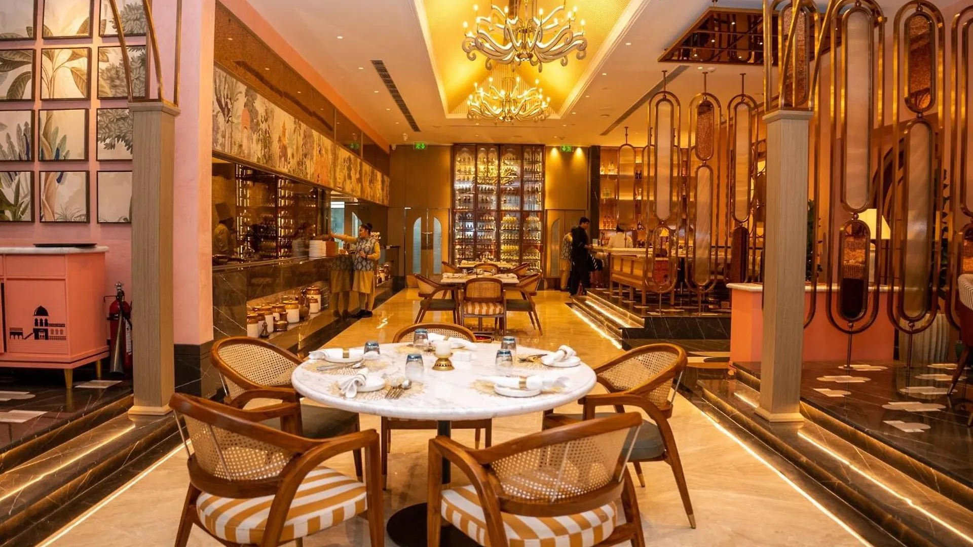 ***** Hotel Crowne Plaza Today Gurugram By Ihg Gurgaon India