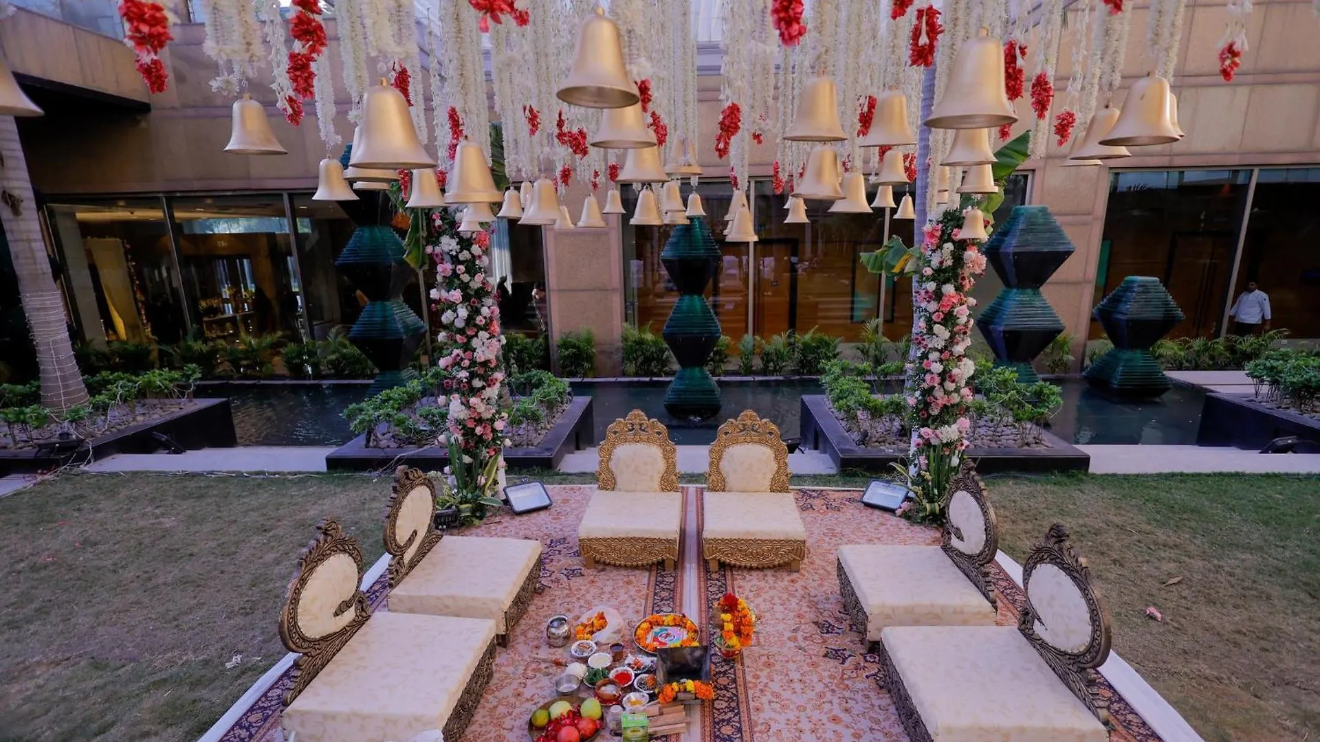 Crowne Plaza Today Gurugram By Ihg Gurgaon 5*,  India