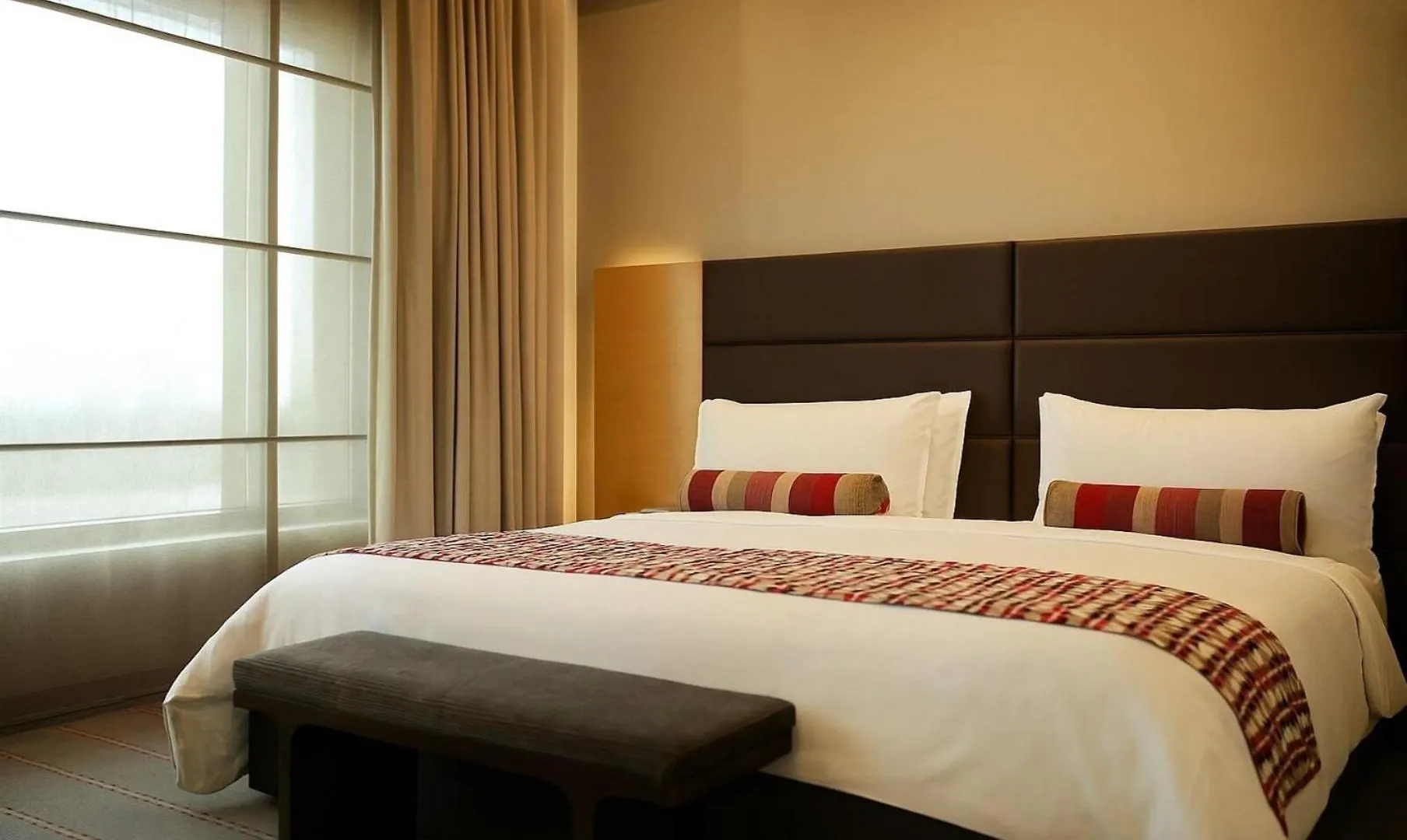 Crowne Plaza Today Gurugram By Ihg Gurgaon 5*,